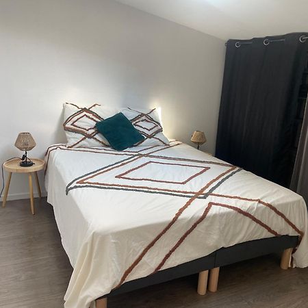 Le Nid De Sacha Apartamento Épernay Exterior foto