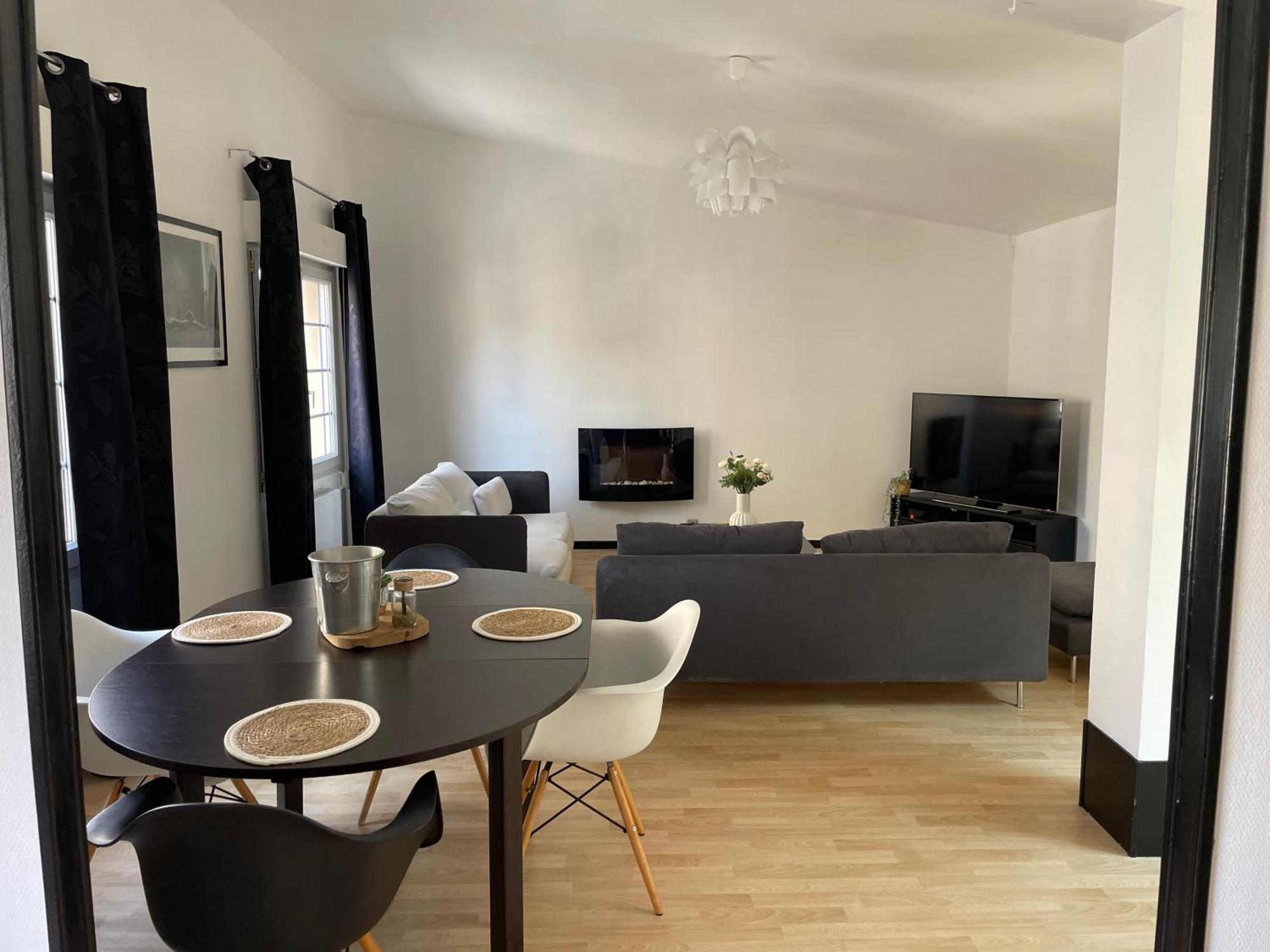 Le Nid De Sacha Apartamento Épernay Exterior foto