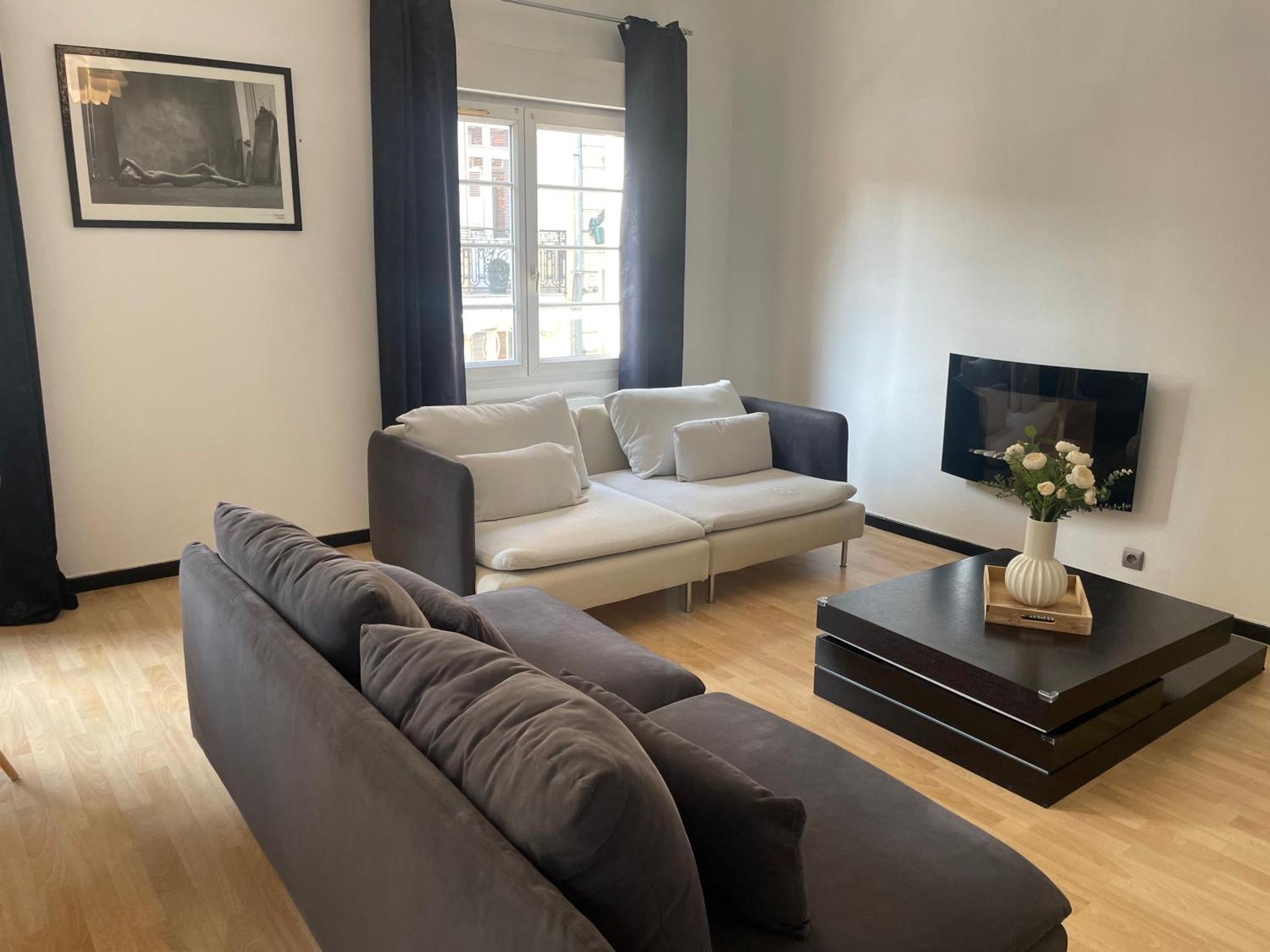 Le Nid De Sacha Apartamento Épernay Exterior foto