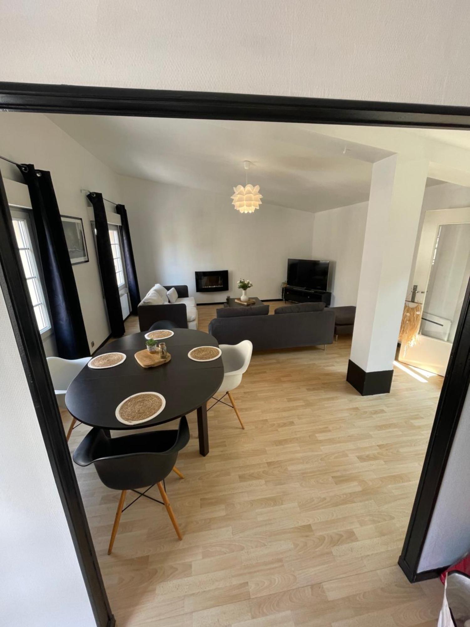Le Nid De Sacha Apartamento Épernay Exterior foto