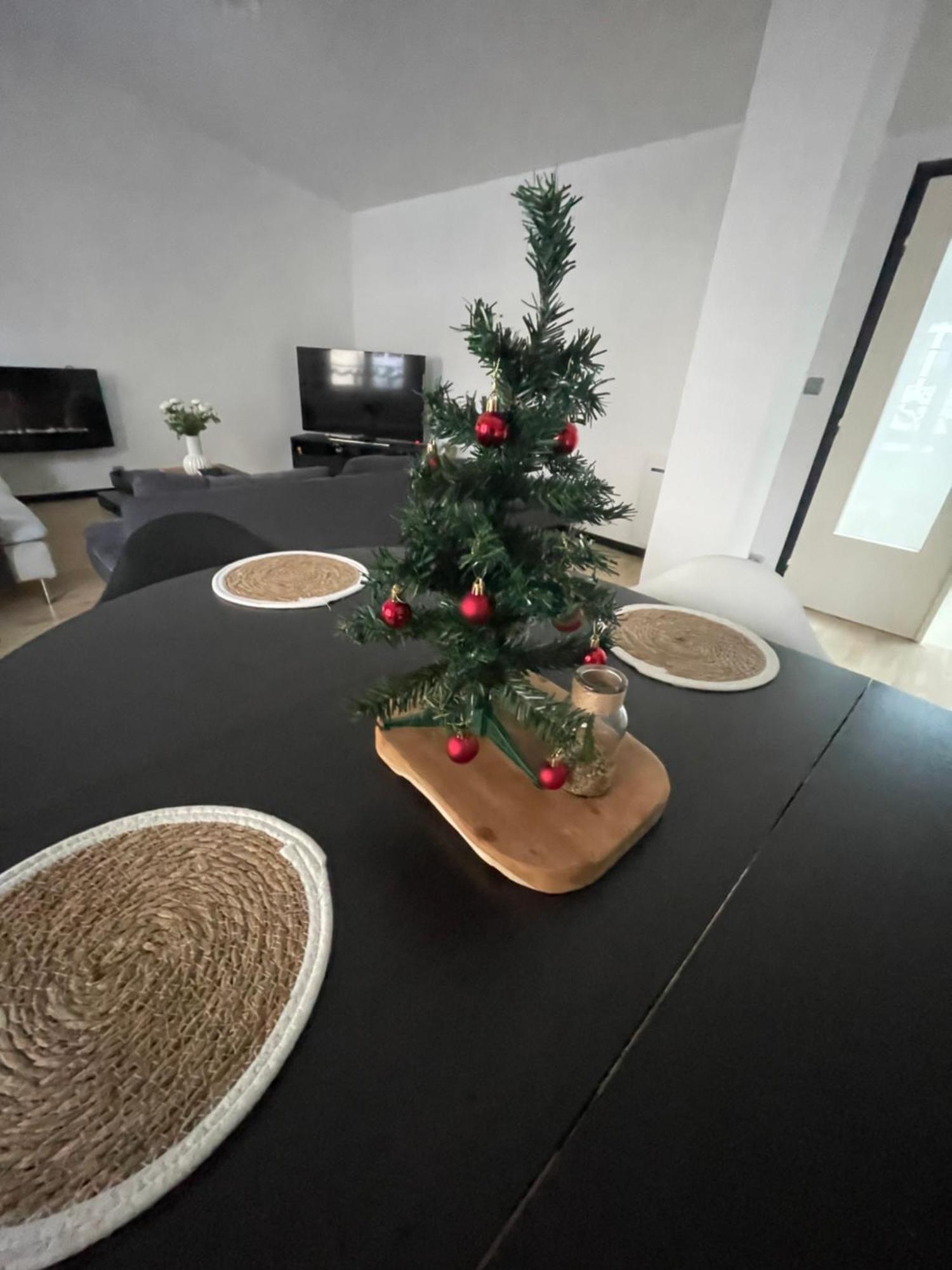 Le Nid De Sacha Apartamento Épernay Exterior foto